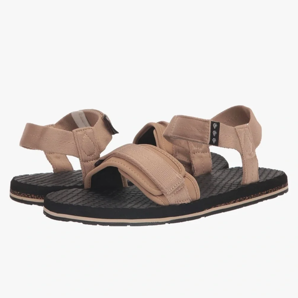 NWT Volcom Men's V.co Trail Sandal Sport  size 7
